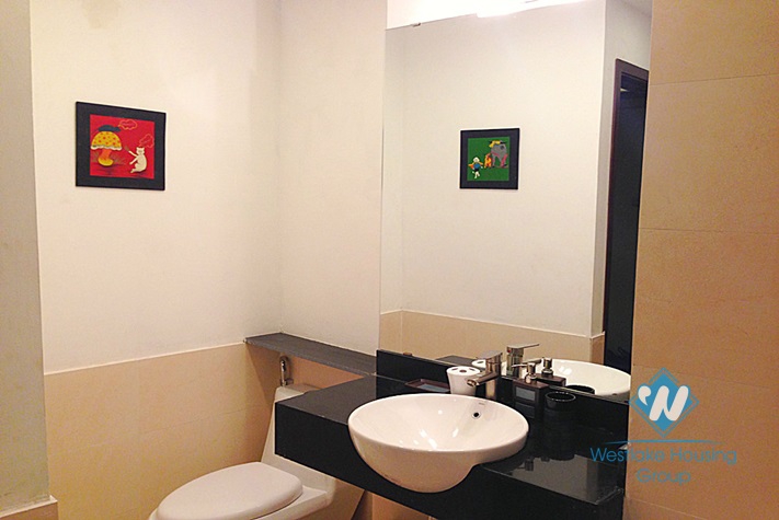 Nice 01 bedroom apartment for rent in Ba Dinh area, Hanoi